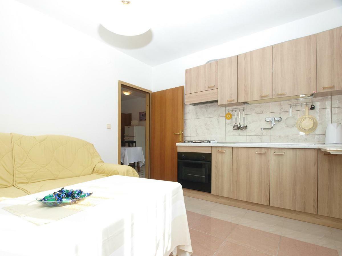 Apartments Boris 1965 พูลา ภายนอก รูปภาพ